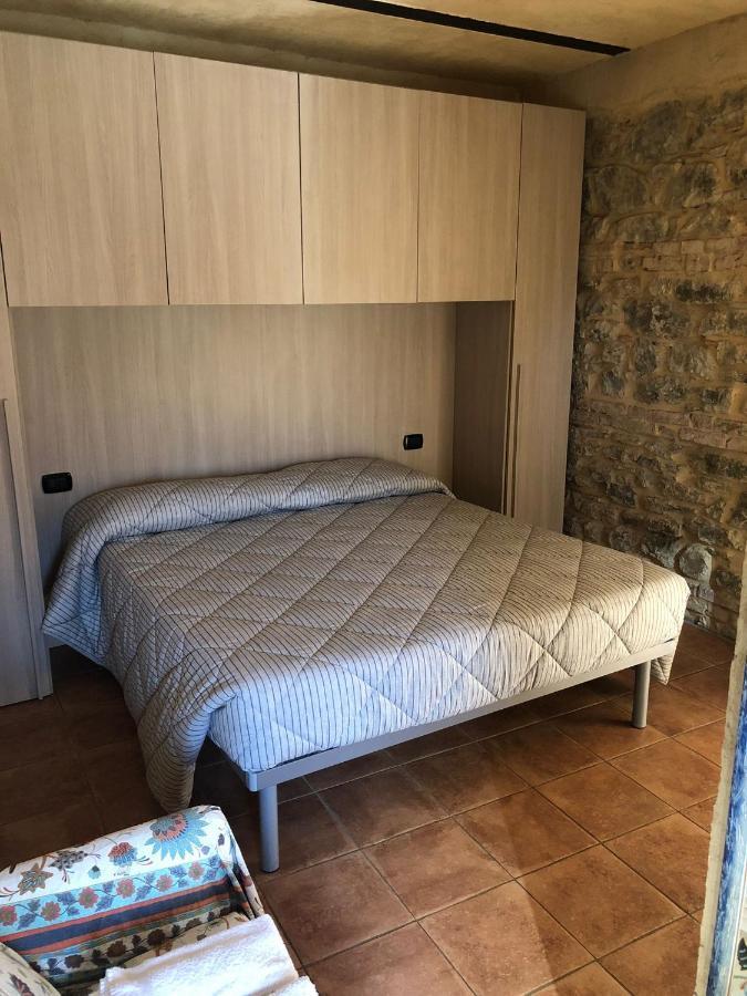 Agriturismo La Cascina Dei Chicchi Bagnone ภายนอก รูปภาพ